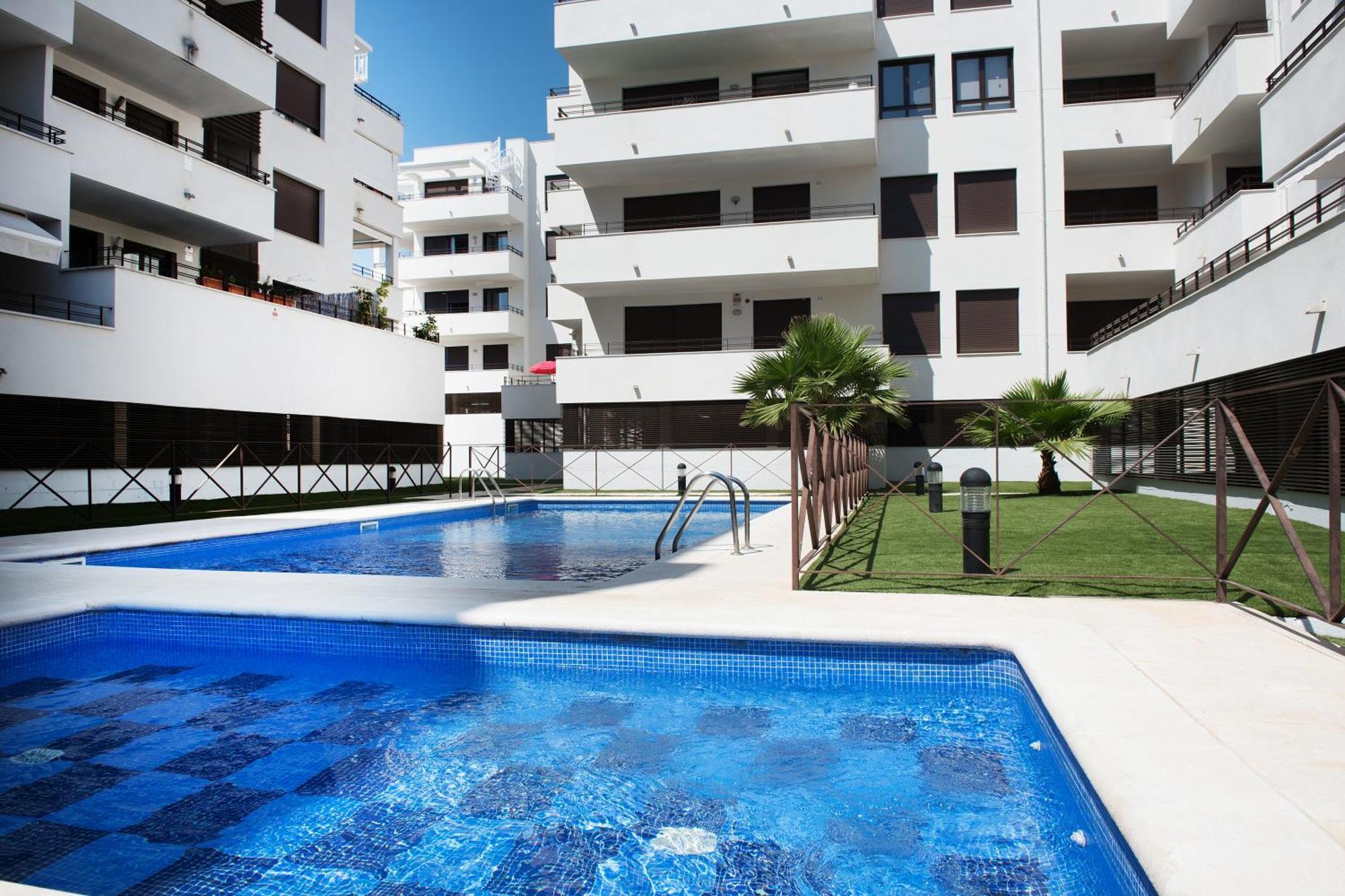 New Apartment With Big Terrace 10 Min Walk To Beach Supermarkets Calafell Esterno foto