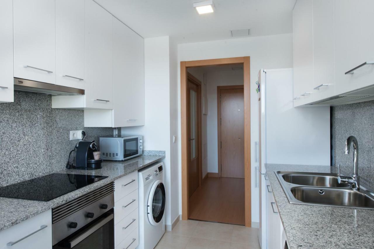 New Apartment With Big Terrace 10 Min Walk To Beach Supermarkets Calafell Esterno foto
